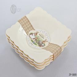 波比中號(hào)花邊正方餐盤(pán)